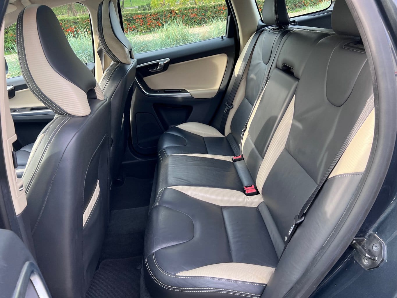 2012 Volvo XC60 2.4 D4 163CV R-DESIGN AWD