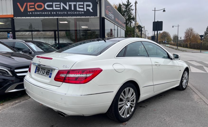 2011 Mercedes CLASSE E 350 CDI COUPE 231CV AVANTGARDE