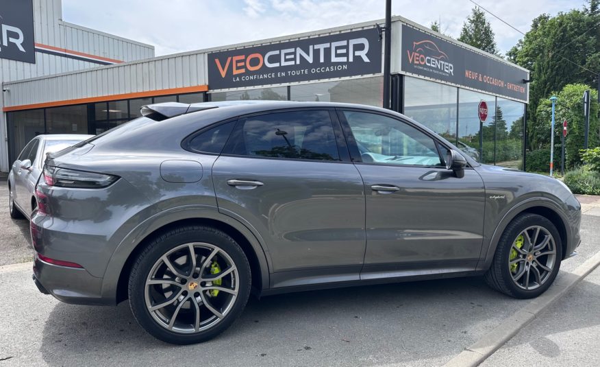 2021 Porsche CAYENNE COUPE E-HYBRID 462CV