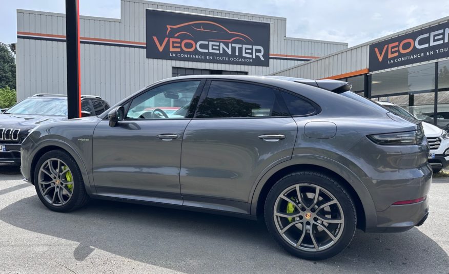 2021 Porsche CAYENNE COUPE E-HYBRID 462CV